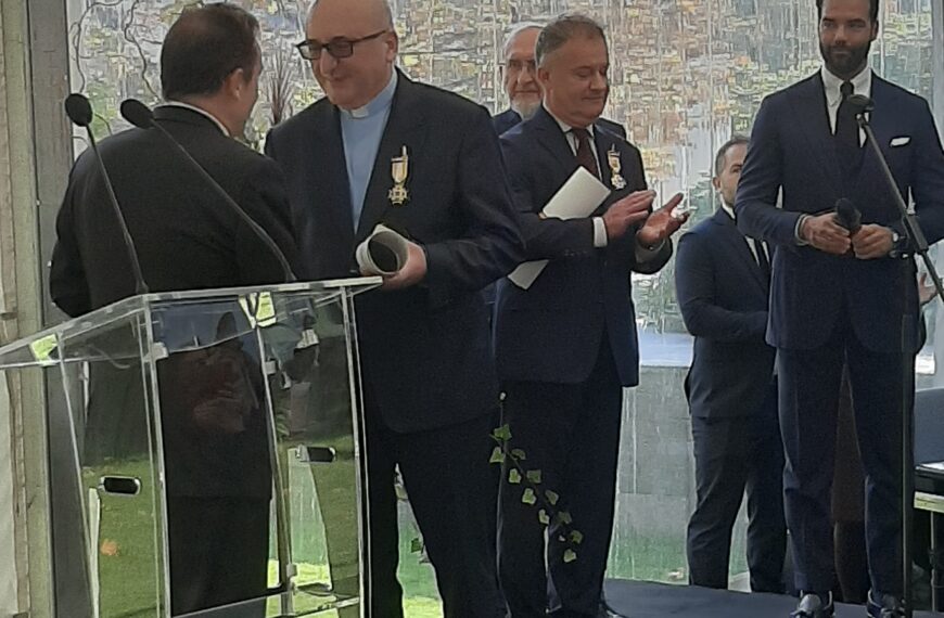 Wybitne wyróżnienie ks. prof. Andrzeja Witko